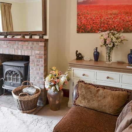 Denton House Villa Ravenscar Esterno foto