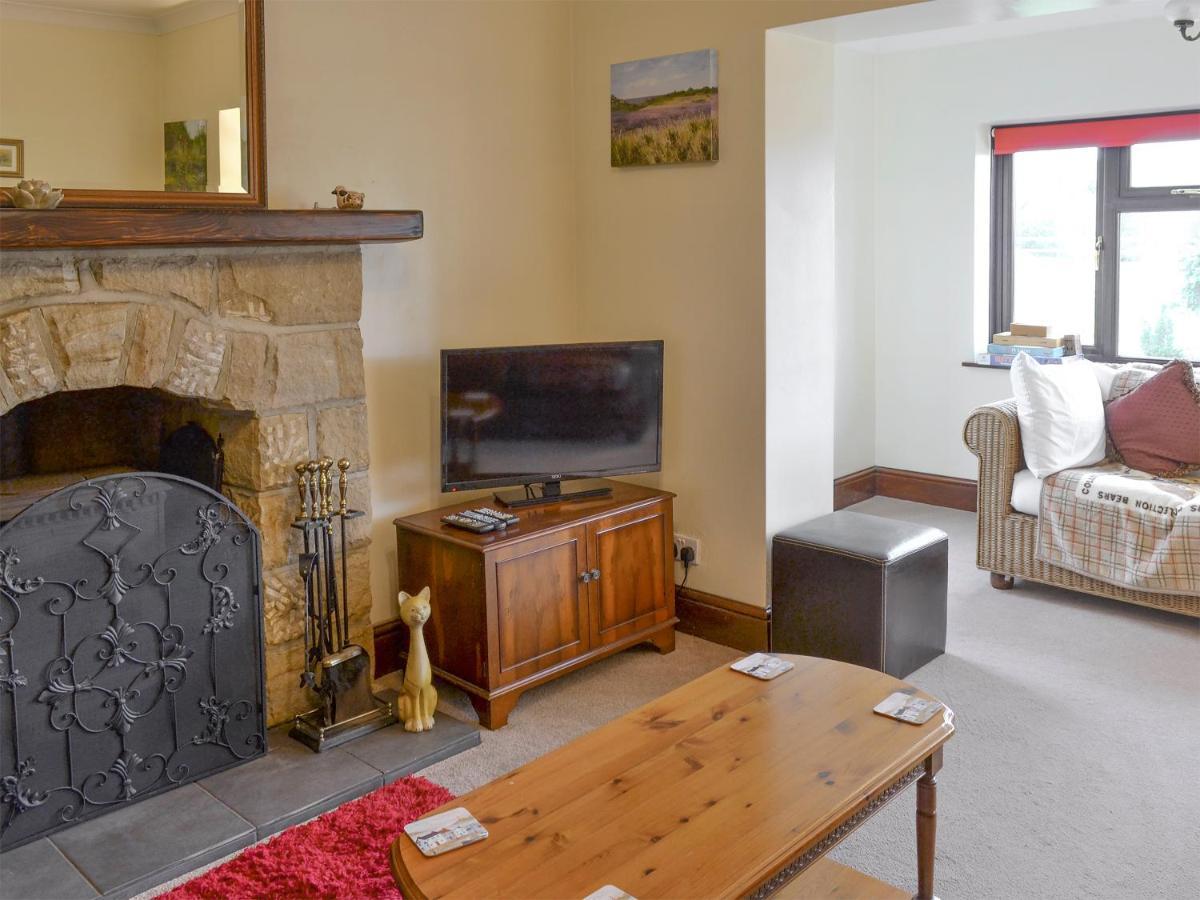 Denton House Villa Ravenscar Esterno foto